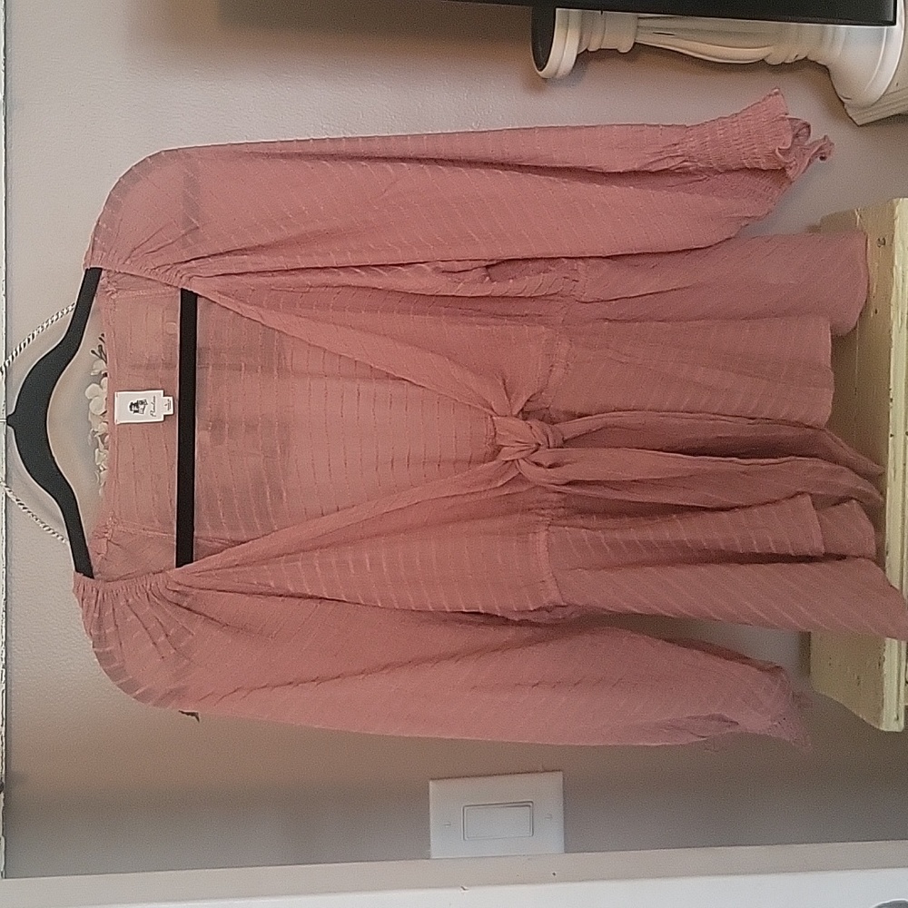 Flawless tie front peplum top